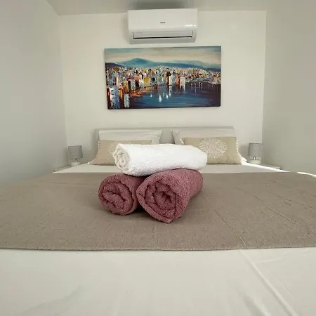 In Okrug Gornji With Balcony, Air Conditioning, Wifi, Dishwasher 5048-1